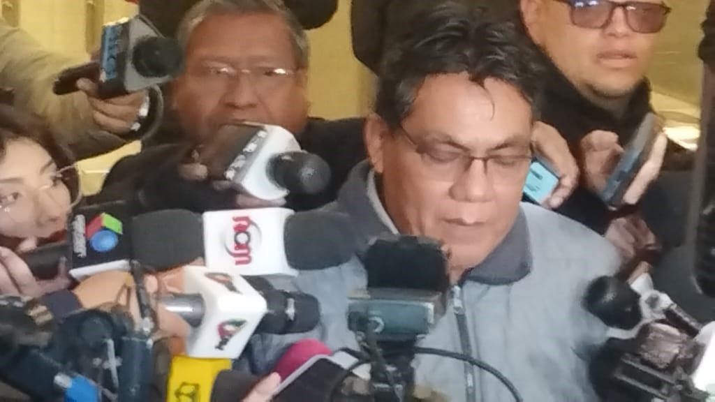 Héctor Arce anuncia denuncias por daño económico y asegura que Del Castillo abandonó el país por amenazas